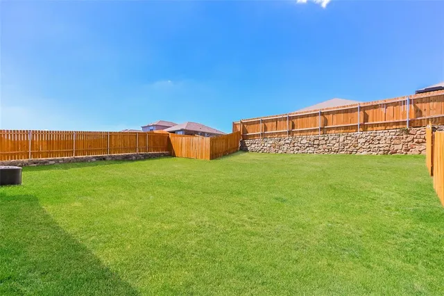 $2,445 | 140 Switchback Hl Road, Newark, TX 76071