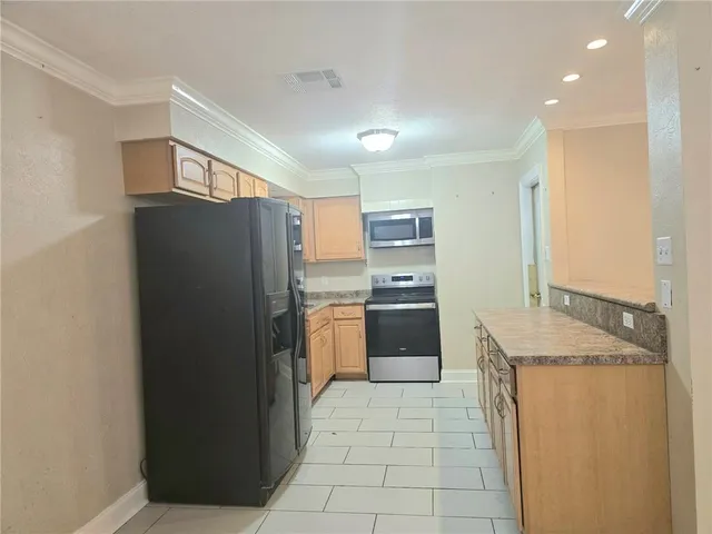 $2,000 | 4 Schill Avenue, Kenner, LA 70065