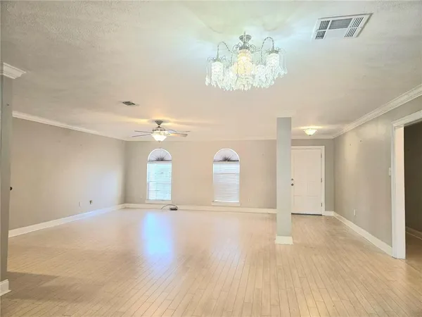 $1,950 | 4 Schill Avenue, Kenner, LA 70065