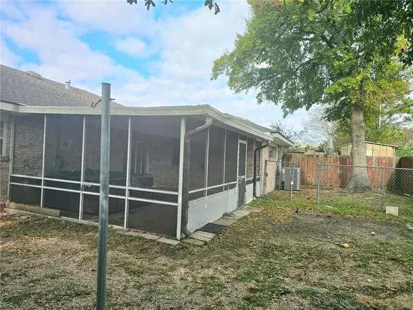 $1,950 | 4 Schill Avenue, Kenner, LA 70065