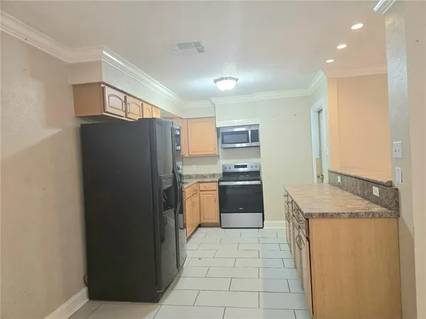 $1,950 | 4 Schill Avenue, Kenner, LA 70065