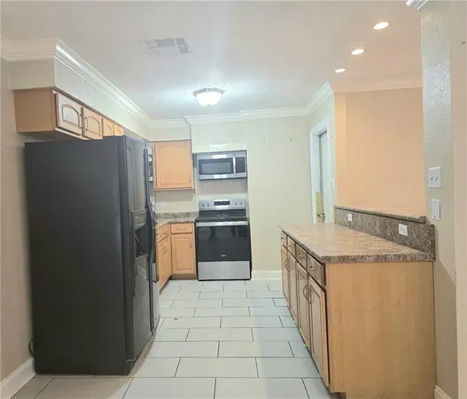 $1,950 | 4 Schill Avenue, Kenner, LA 70065