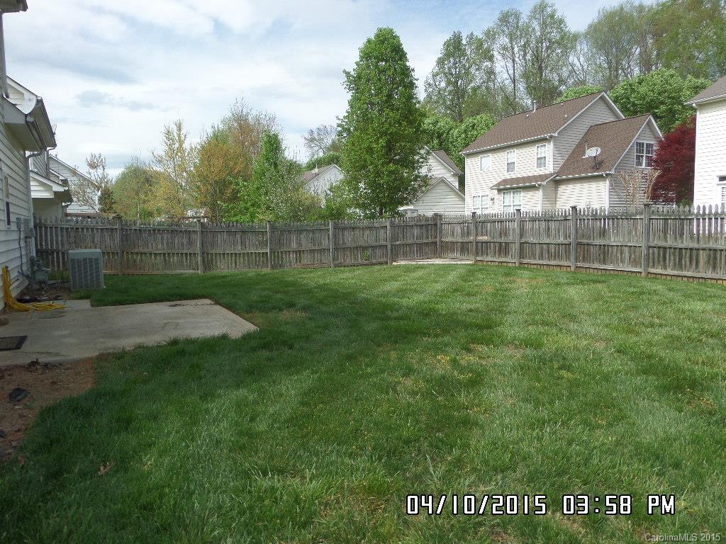 15214 Leslie Brooke Road Huntersville, NC 28078 - Photo 3 of 18
