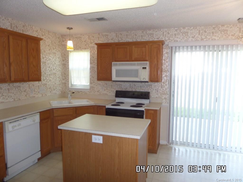 15214 Leslie Brooke Road Huntersville, NC 28078 - Photo 4 of 18