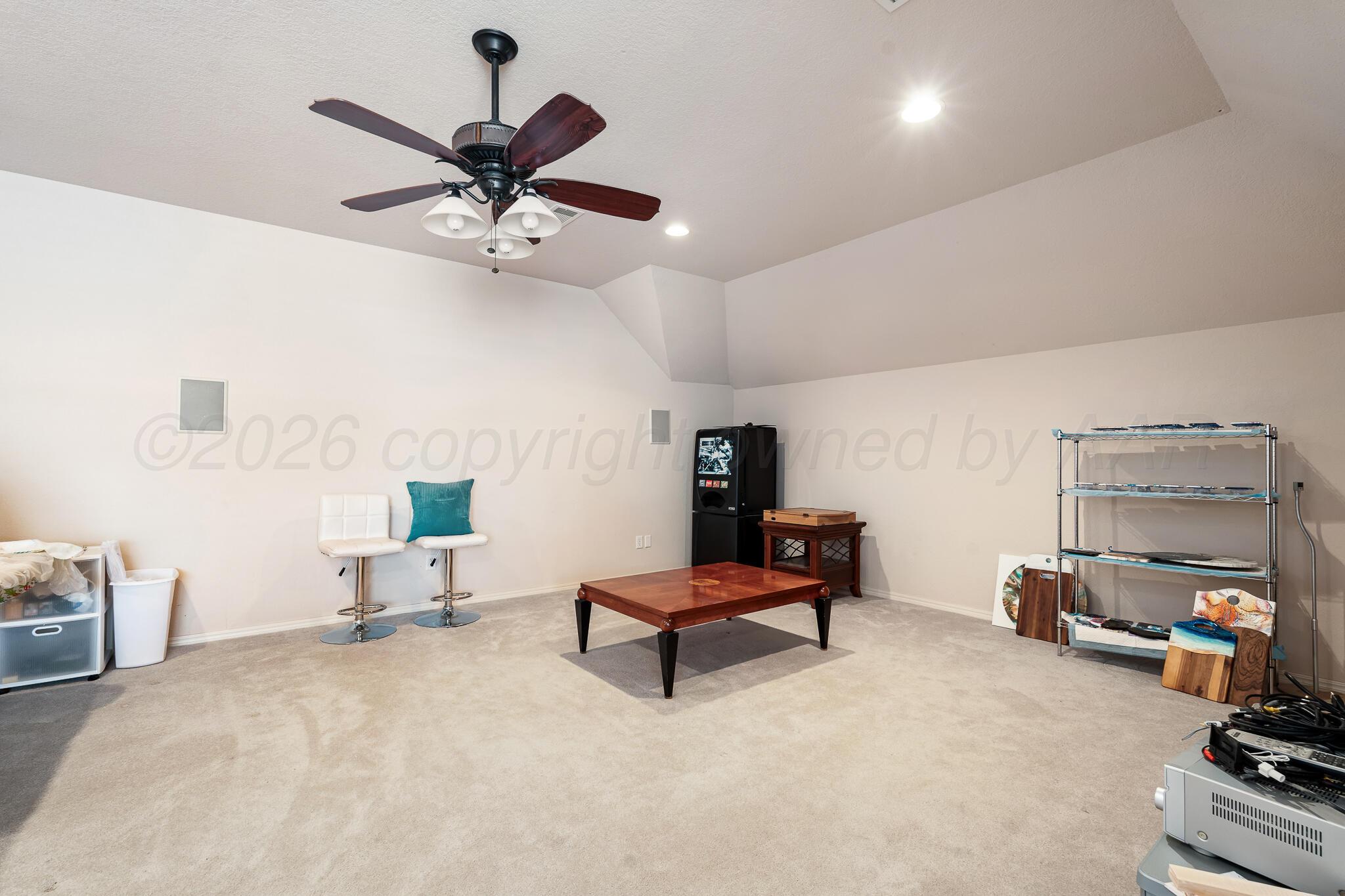 5008 Wesley Road Amarillo, TX 79119 - Photo 20 of 47 a living room with furniture