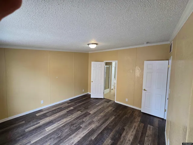 $184,533 | 220 Liberty Street, Rock Springs, WY 82901