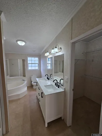 $184,533 | 220 Liberty Street, Rock Springs, WY 82901