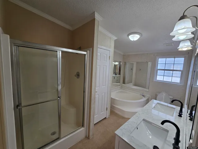 $184,533 | 220 Liberty Street, Rock Springs, WY 82901