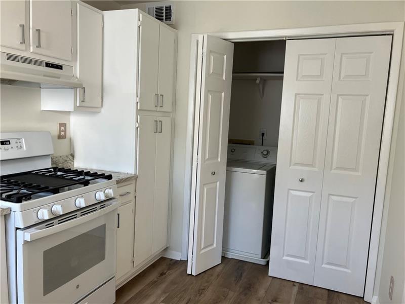 603 Park Ridge Circle Marietta, GA 30068 - Photo 6 of 27