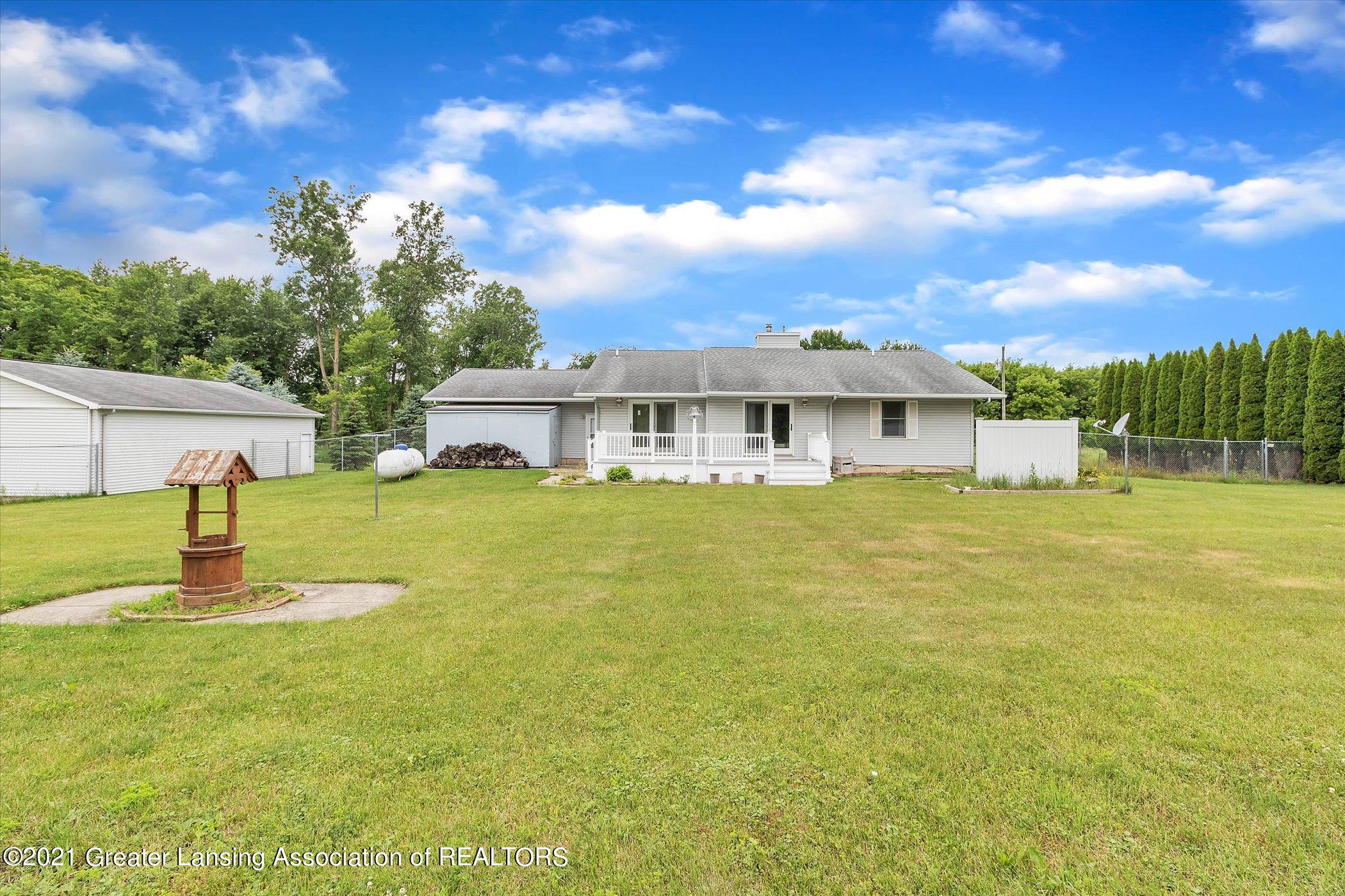2747 South Edgar Road Mason, MI 48854 - Photo 54 of 72 54-2747 S Edgar Rd-WindowStill-Real-Esta