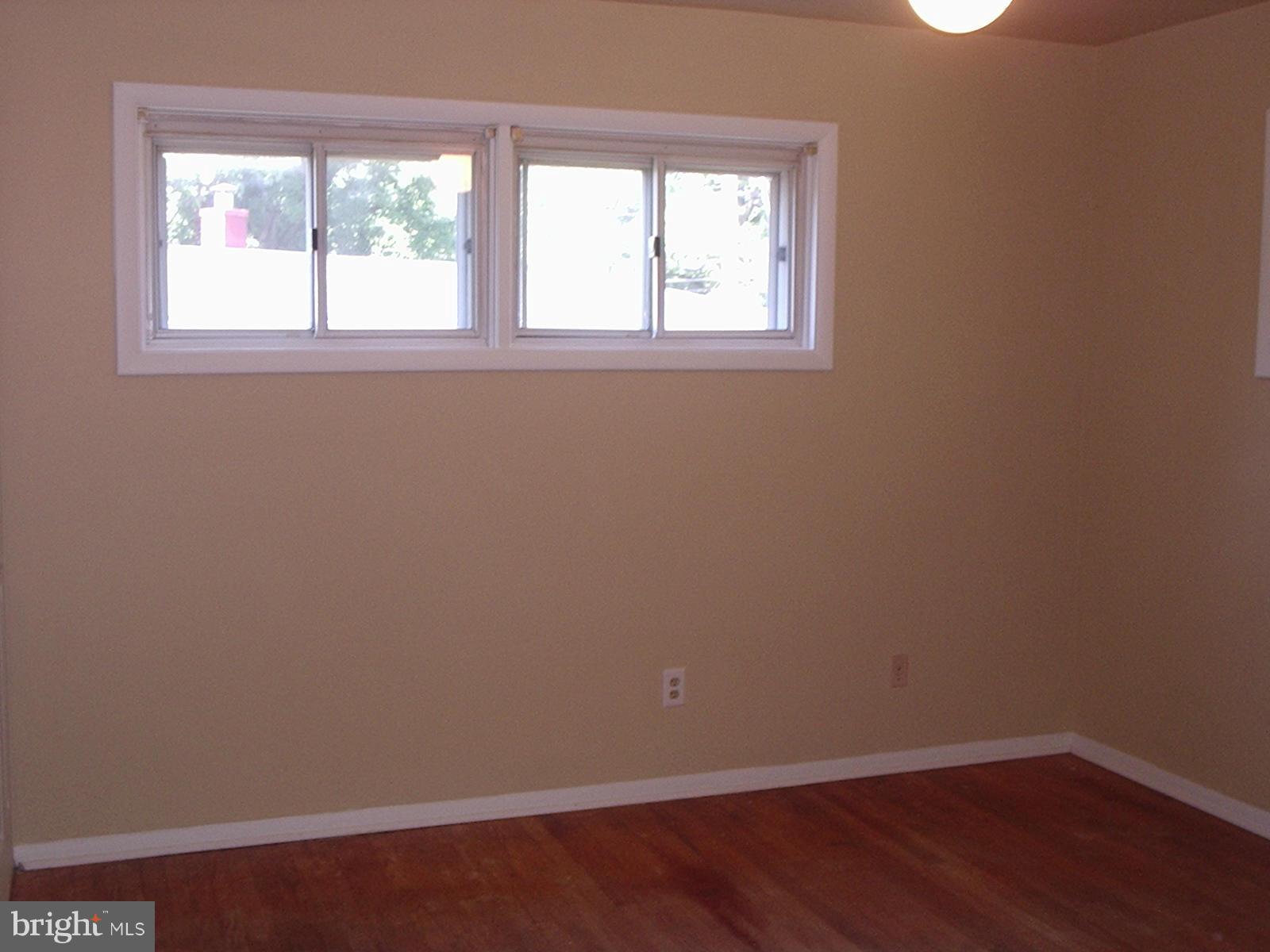 4202 Bedford Road Baltimore, MD 21208 - Photo 12 of 30 Bedroom