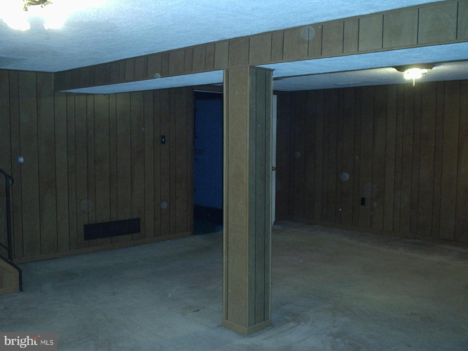 4202 Bedford Road Baltimore, MD 21208 - Photo 30 of 30 Interior (General)