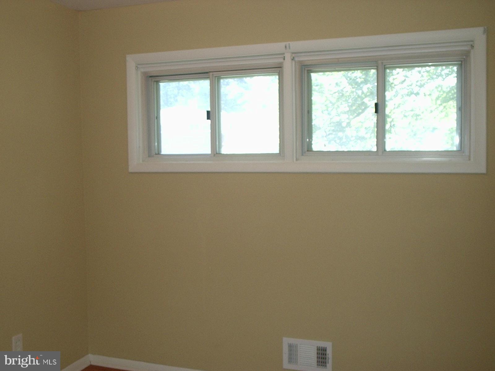 4202 Bedford Road Baltimore, MD 21208 - Photo 10 of 30 Bedroom (Master)