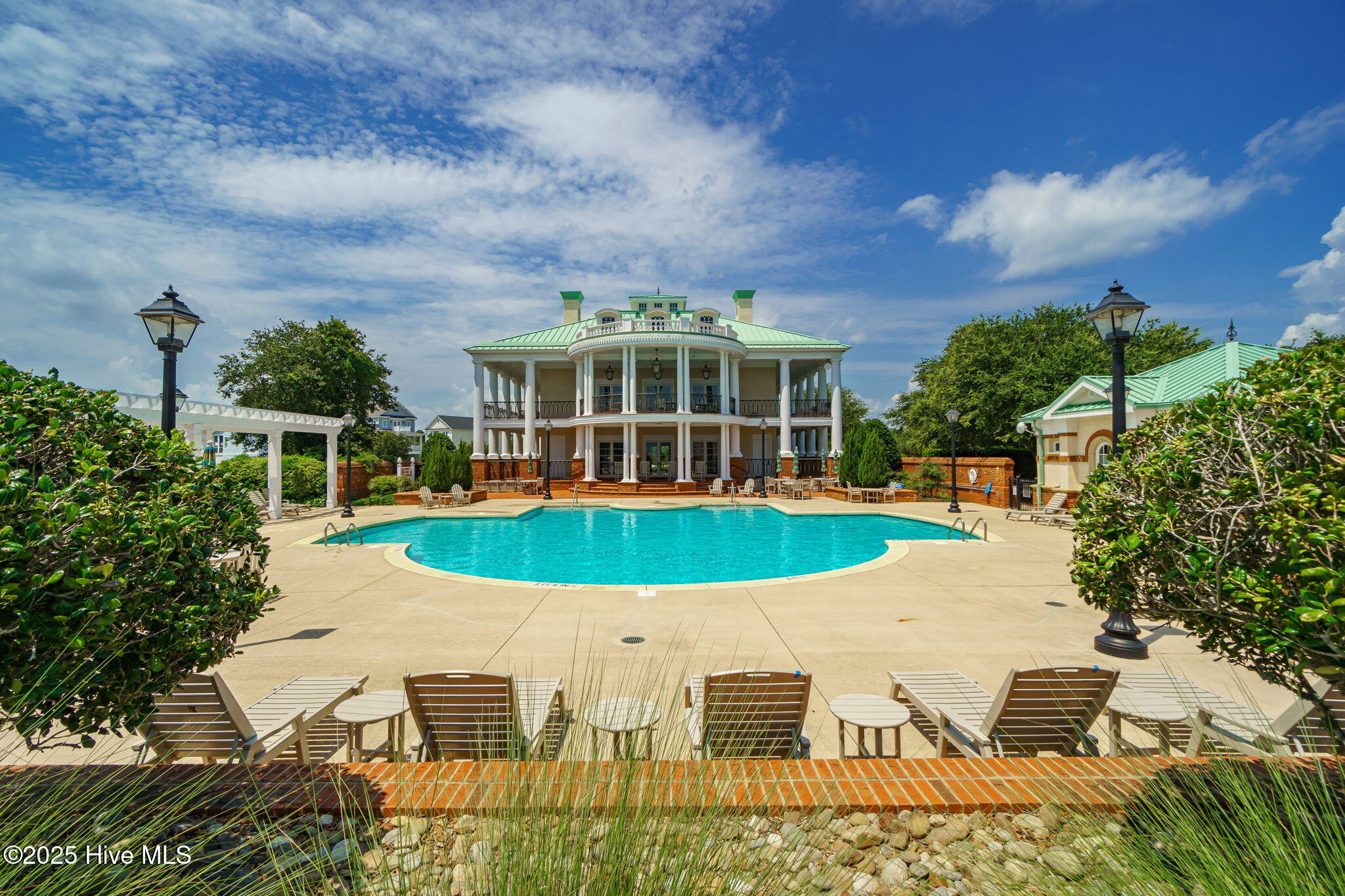 242 Colleton Square Newport, NC 28570 - Photo 23 of 27 Cannonsgate pool