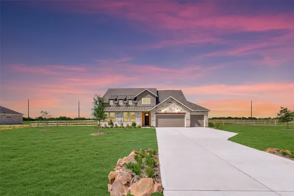 $599,988 | 5021 Bluebell Way, Waller, TX 77484