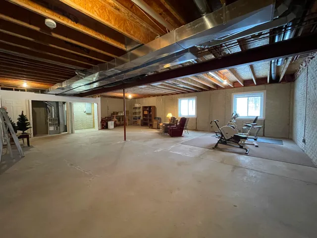 $309,000 | 332 Wildwood Drive, Manchester, MI 48158