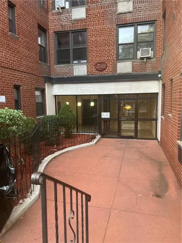 $260,000 | 2701 Newkirk Avenue, Unit 7F | Flatbush