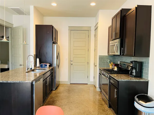 $3,500 | 1013 Lambie Street, Unit A, Austin, TX 78702