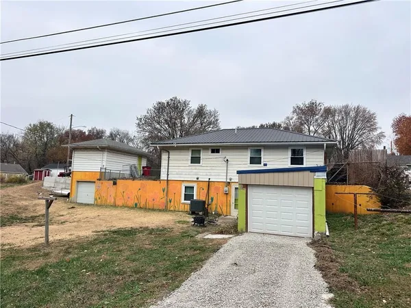 $187,000 | 1605 Poplar Street, Lexington, MO 64067