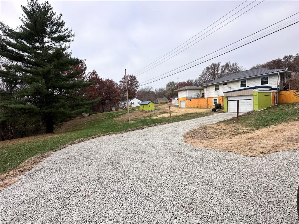 1605 Poplar Street Lexington, MO 64067 - Photo 8 of 22