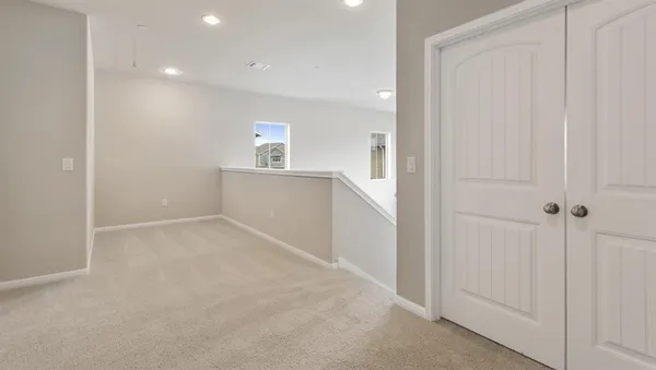 $2,200 | 516 East Slaughter Lane, Unit 901, Austin, TX 78744