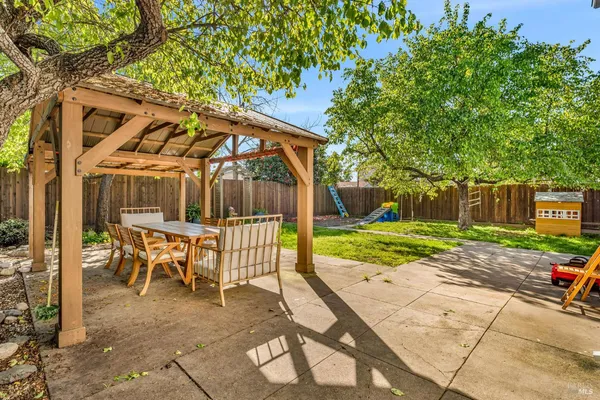 $698,999 | 729 First Street, Rodeo, CA 94572