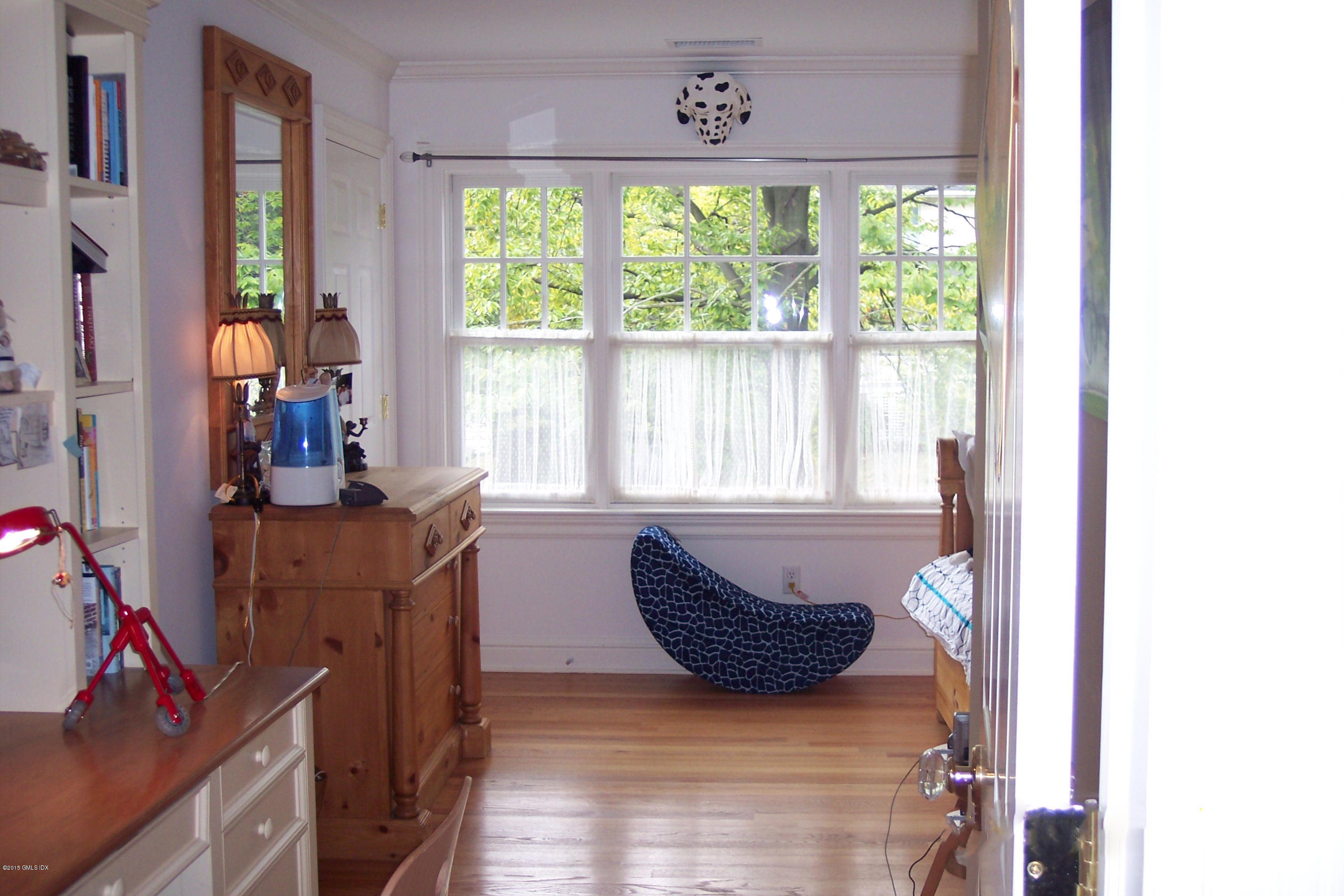 48 Arcadia Road Old Greenwich, CT 06870 - Photo 19 of 22 48 Arcadia Rd 015 copy