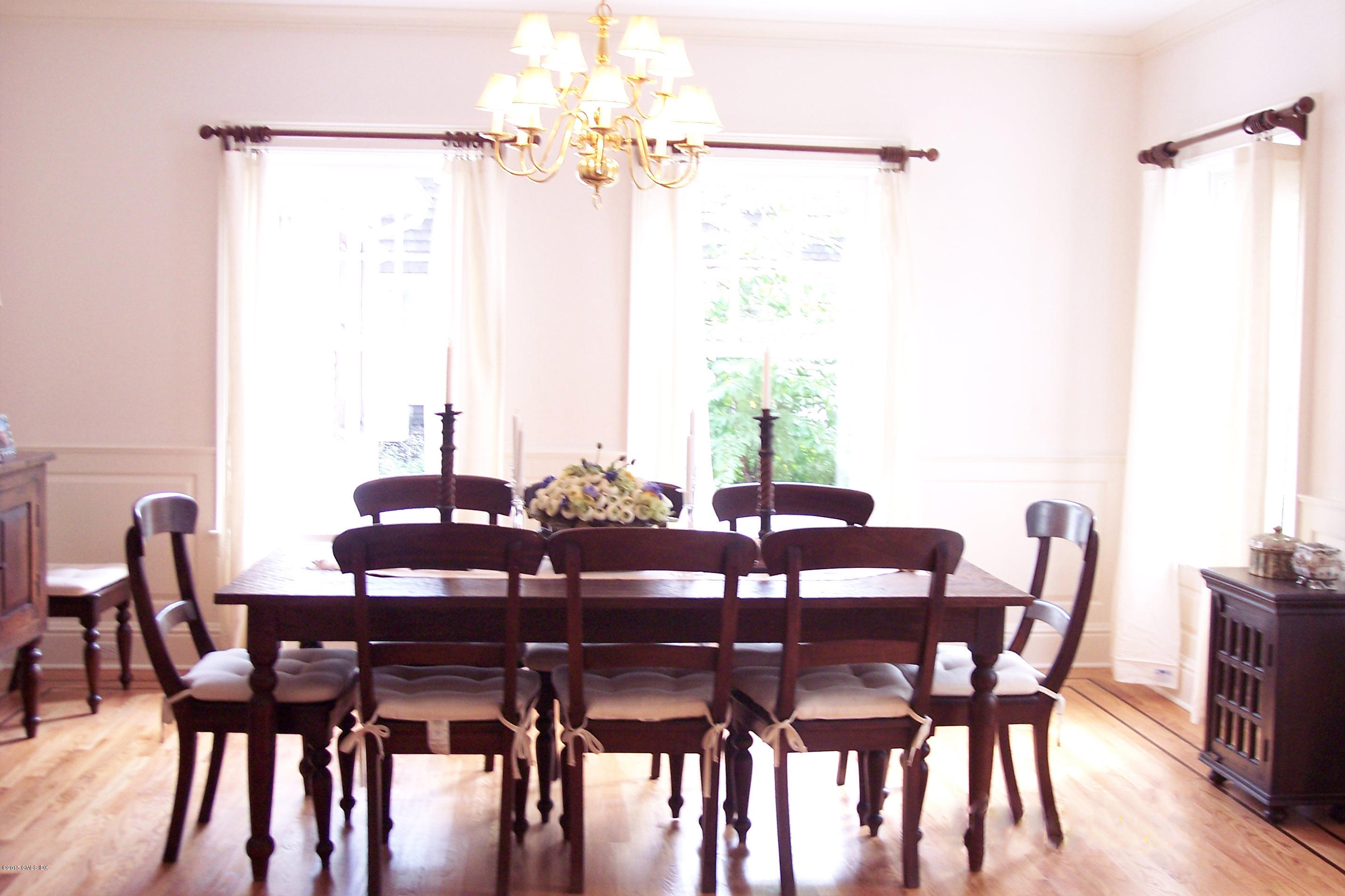 48 Arcadia Road Old Greenwich, CT 06870 - Photo 4 of 22 48 Arcadia Rd 004 copy