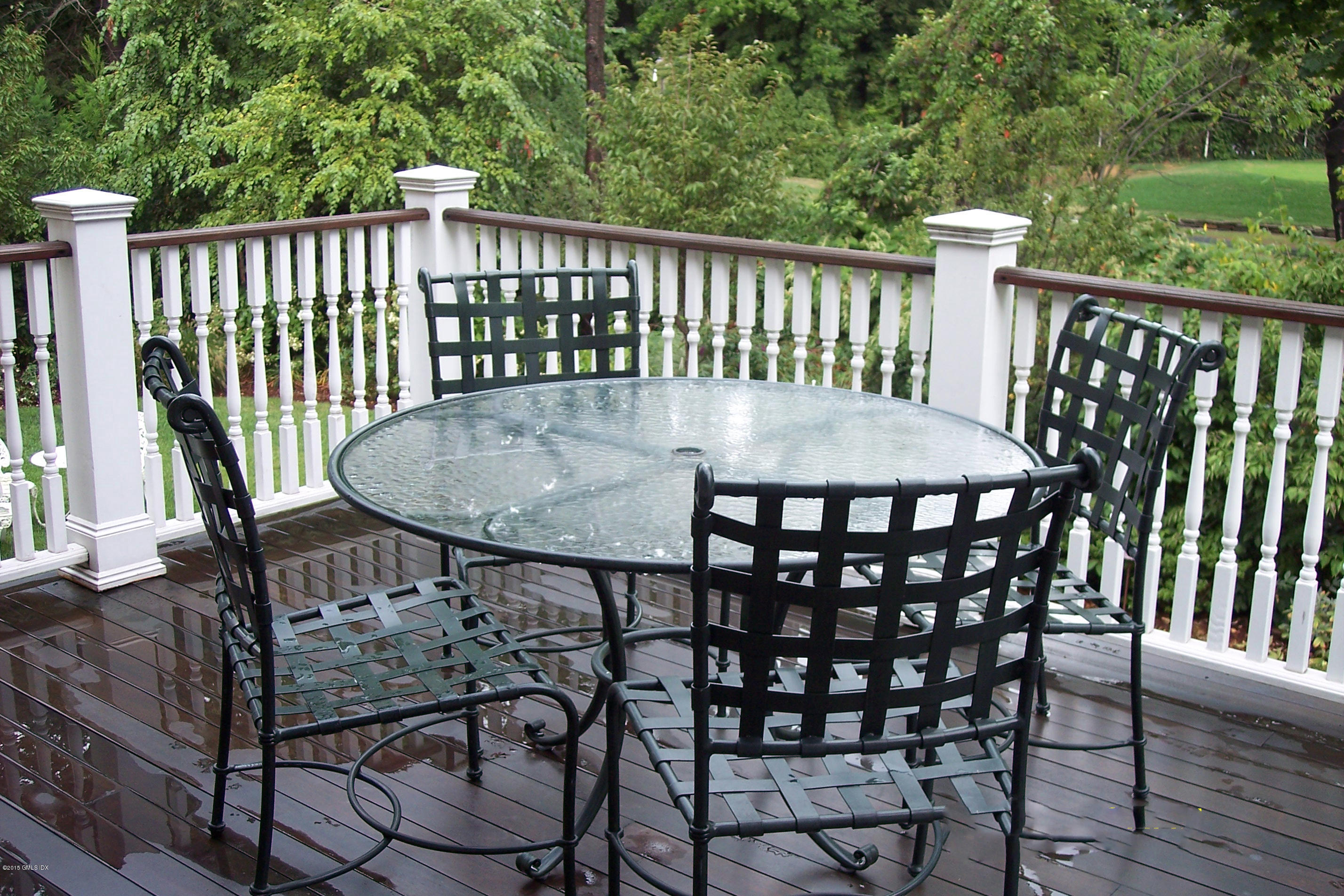 48 Arcadia Road Old Greenwich, CT 06870 - Photo 9 of 22 48 Arcadia Rd 038 copy