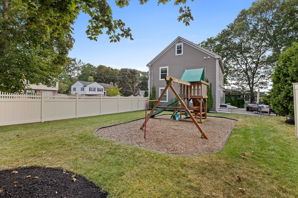 10 Ralph Road Peabody, MA 01960 - Photo 21 of 29 Gallery Image 21