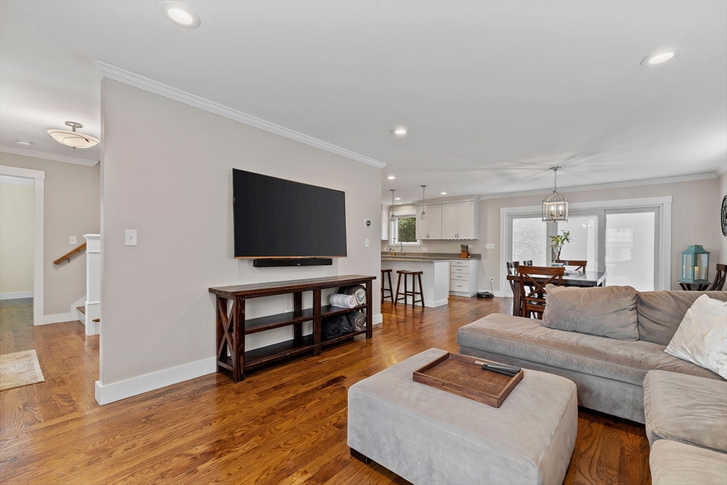 10 Ralph Road Peabody, MA 01960 - Photo 7 of 29 Gallery Image 7
