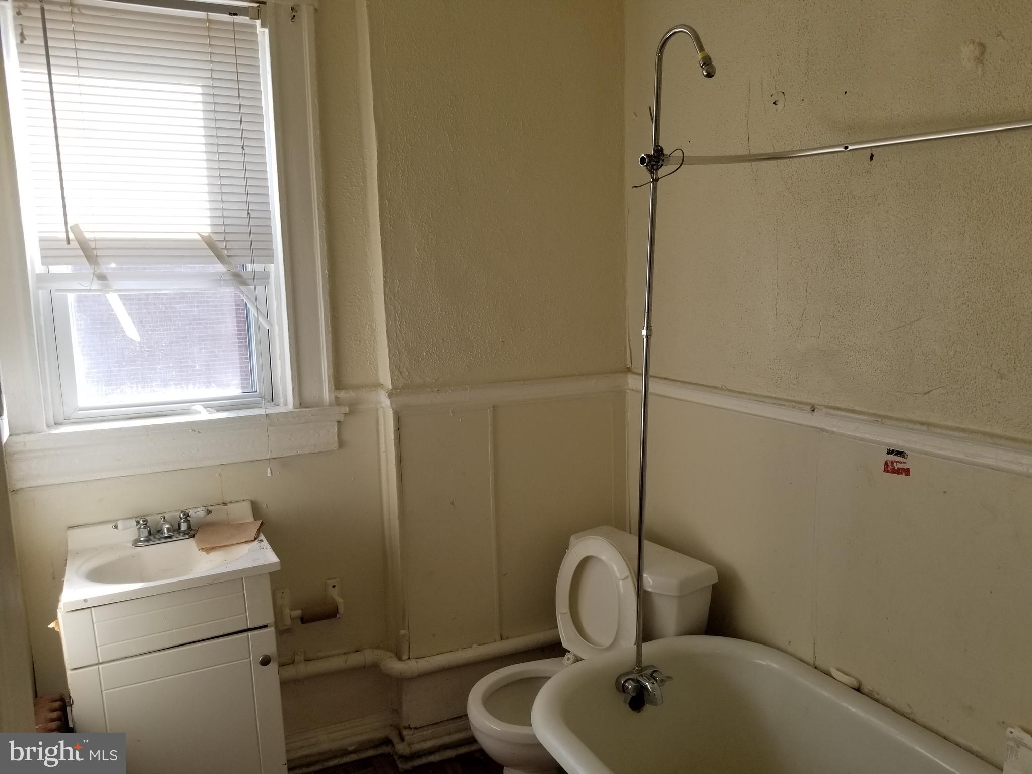 3168 Elmora Avenue Baltimore, MD 21213 - Photo 15 of 20