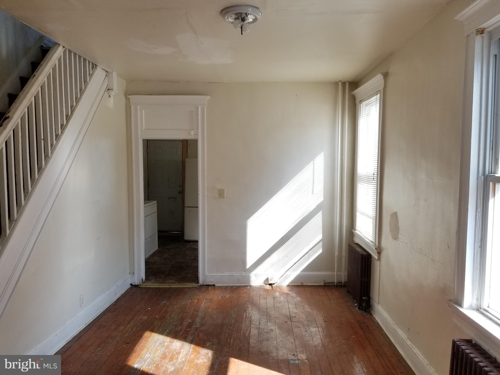 3168 Elmora Avenue Baltimore, MD 21213 - Photo 5 of 20