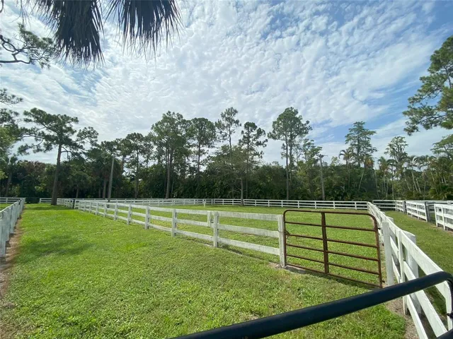 $1,000 | 2315 Deer Run Boulevard, Loxahatchee, FL 33470