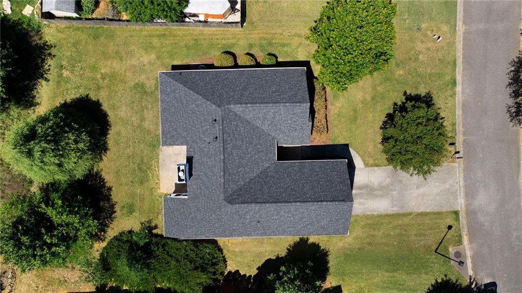 20 Mallet Pointe Street Northeast Cartersville, GA 30121 - Photo 4 of 37 an aerial view of a house with a yard