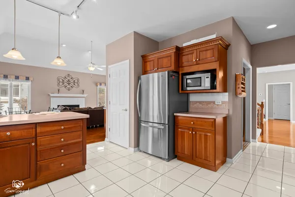 $659,900 | 2762 Shetland Lane, Aurora, IL 60502