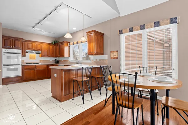 $659,900 | 2762 Shetland Lane, Aurora, IL 60502
