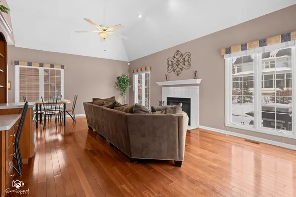 $659,900 | 2762 Shetland Lane, Aurora, IL 60502