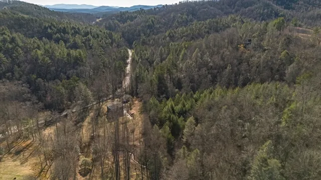 $459,000 | 200 Mt Liberty Road, McCaysville, GA 30555