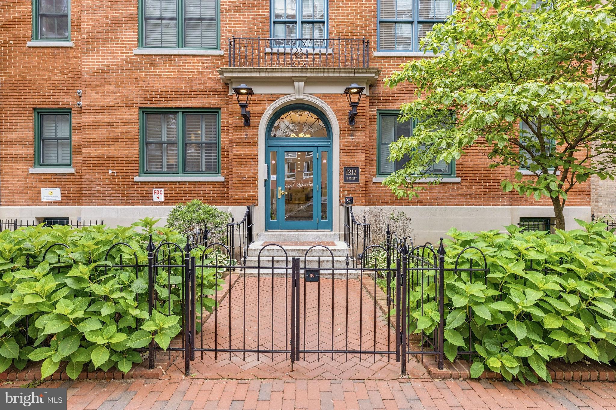1212 M Street Northwest, Unit 101 Washington, DC 20005 - Photo 2 of 24