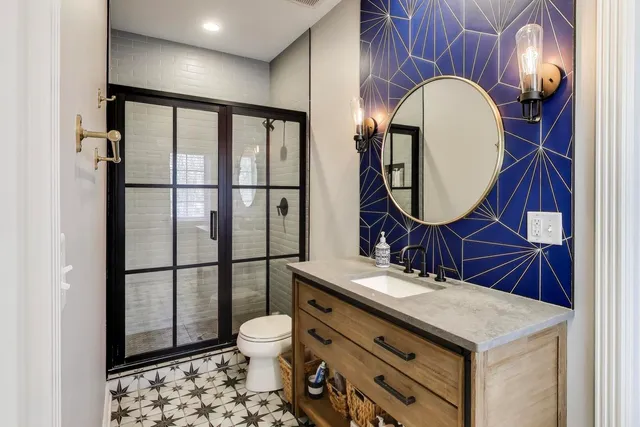 a picture of a bench in a white building