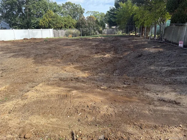 a view of dirt yard
