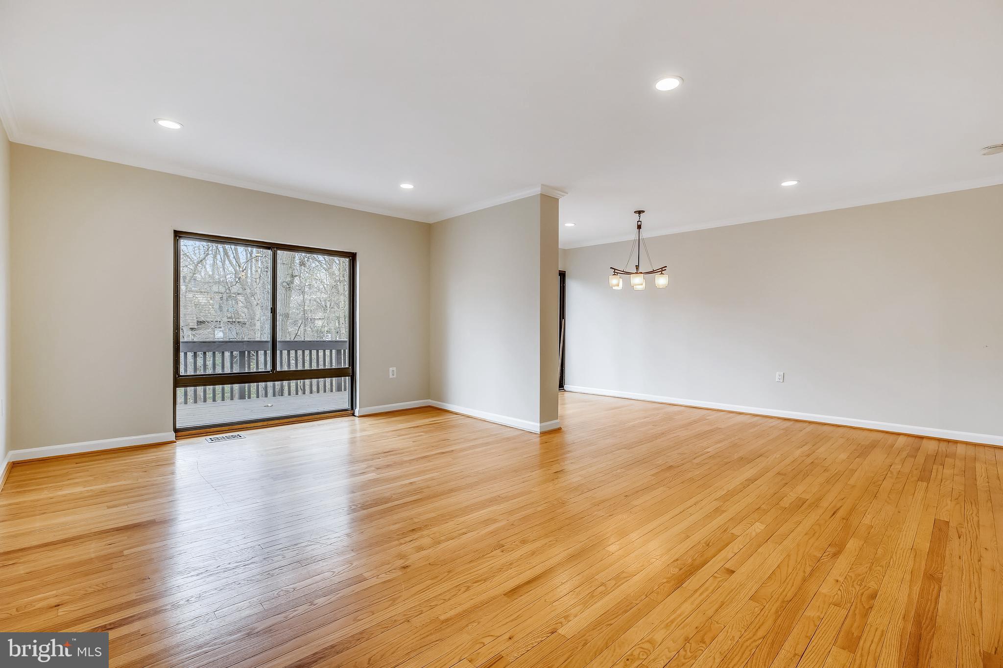 8080 Inverness Ridge Road Potomac, MD 20854 - Photo 12 of 45 Recessed Lighting