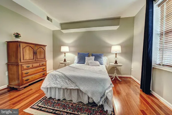 $1,850 | 2015 Key Boulevard, Unit 12604, Arlington, VA 22201