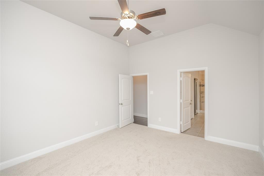 9322 Middle Ground Place Frisco, TX 75035 - Photo 16 of 36