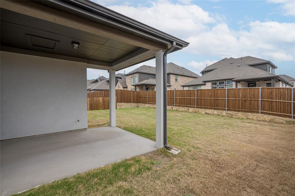 9322 Middle Ground Place Frisco, TX 75035 - Photo 33 of 36