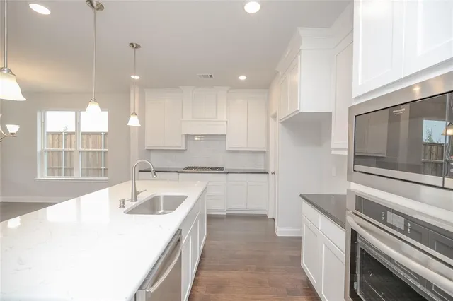 $3,999 | 9322 Middle Ground Place, Frisco, TX 75035