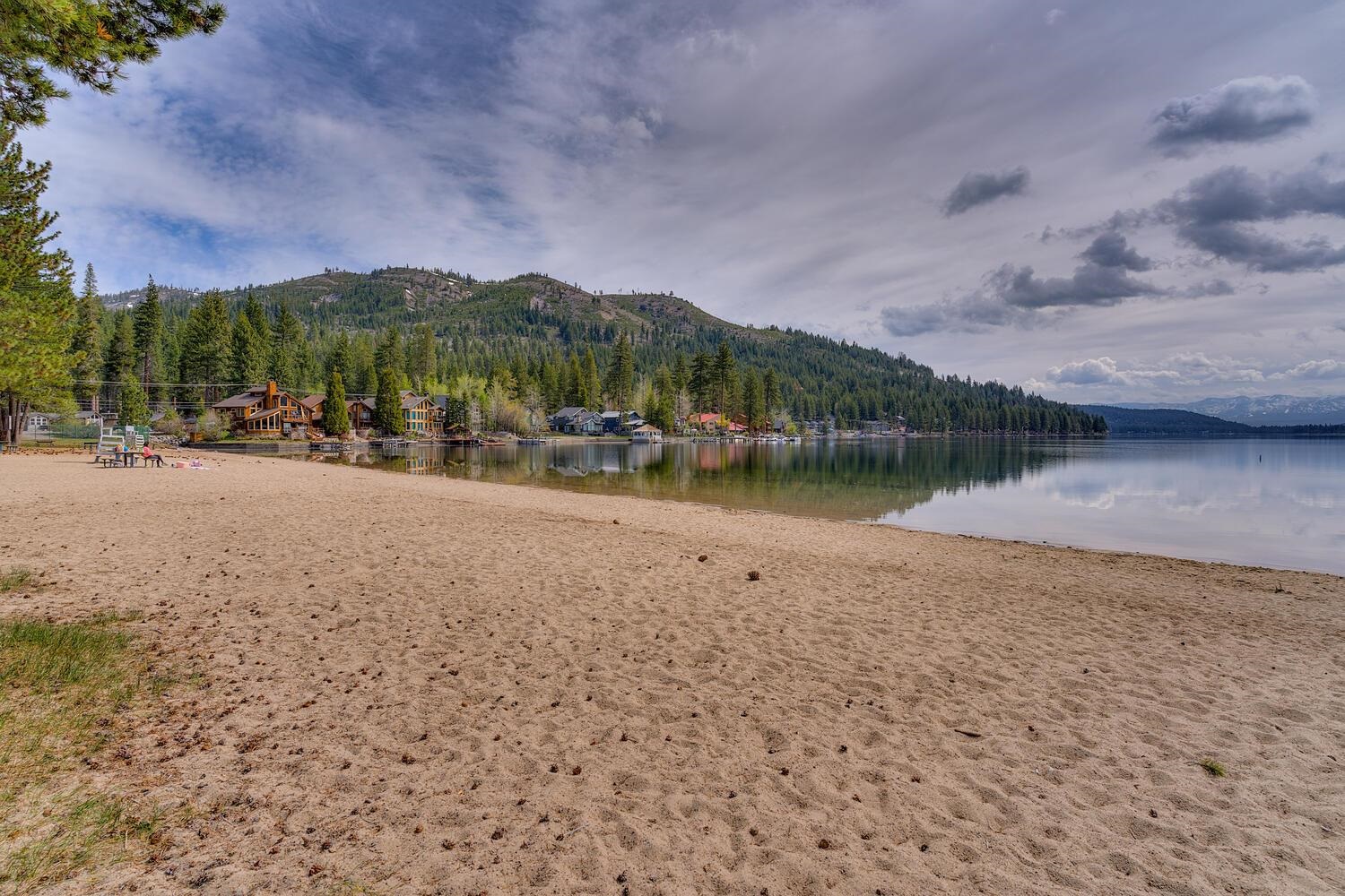 10467 Washoe Road Truckee, CA 96161 - Photo 18 of 18 Gallery Image 18