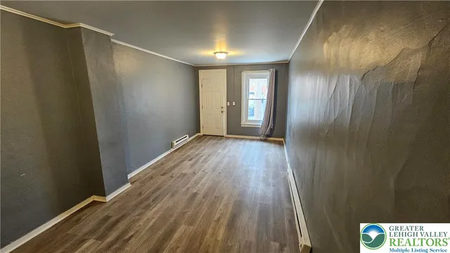 $1,350 | 509 North Railroad Street, Allentown, PA 18102