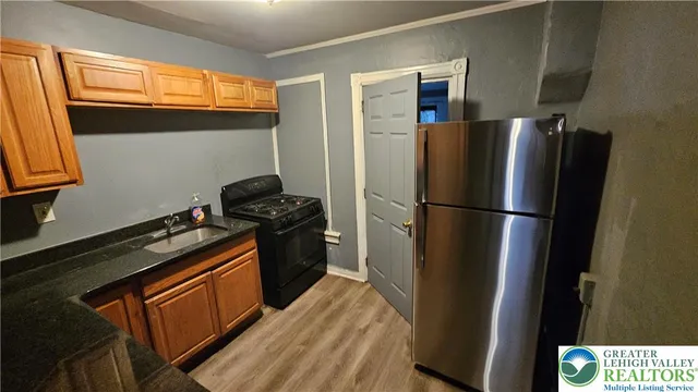 $1,350 | 509 North Railroad Street, Allentown, PA 18102